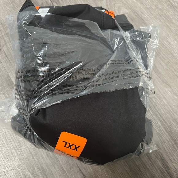 NWT Spyder Long Sleeve Shirt Mens XXL Activewear Top Black - Picture 4 of 4